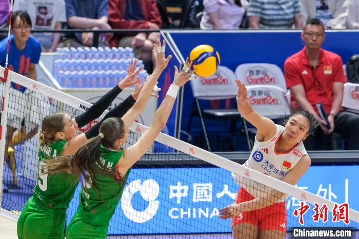 中国女排香港站3-2逆转保加利亚实现跨站两连胜