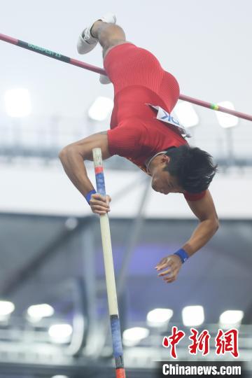 杜普兰蒂斯6米10夺冠再展统治力:中国撑杆跳高