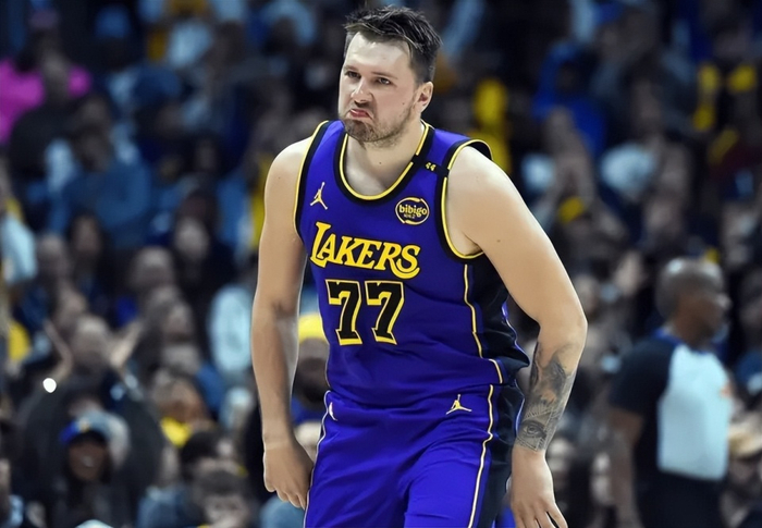 东契奇情感波动后带队7连胜 数据飙升冲击MVP