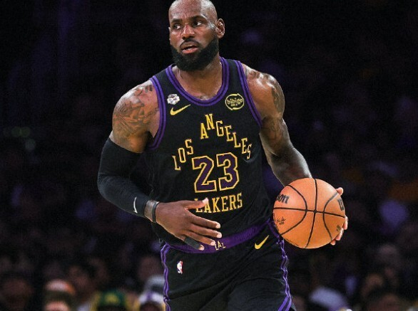 詹姆斯生涯第二低负值引热议 湖人惨败雷霆创队