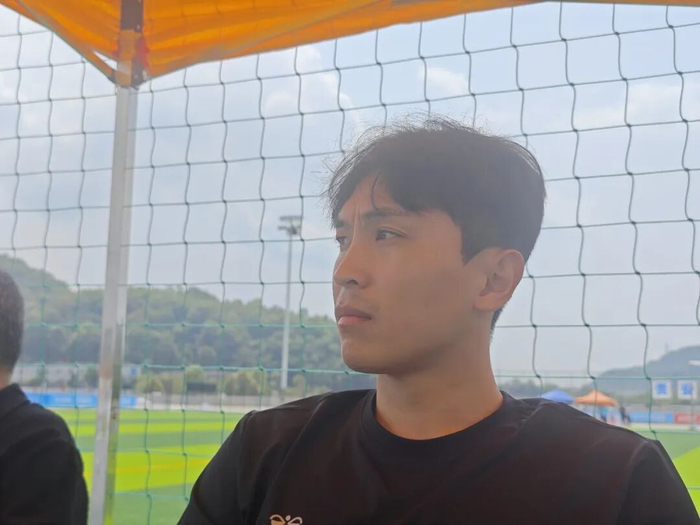 韩国青训专家吴柱蒲等三人正式签约贵州足协 开